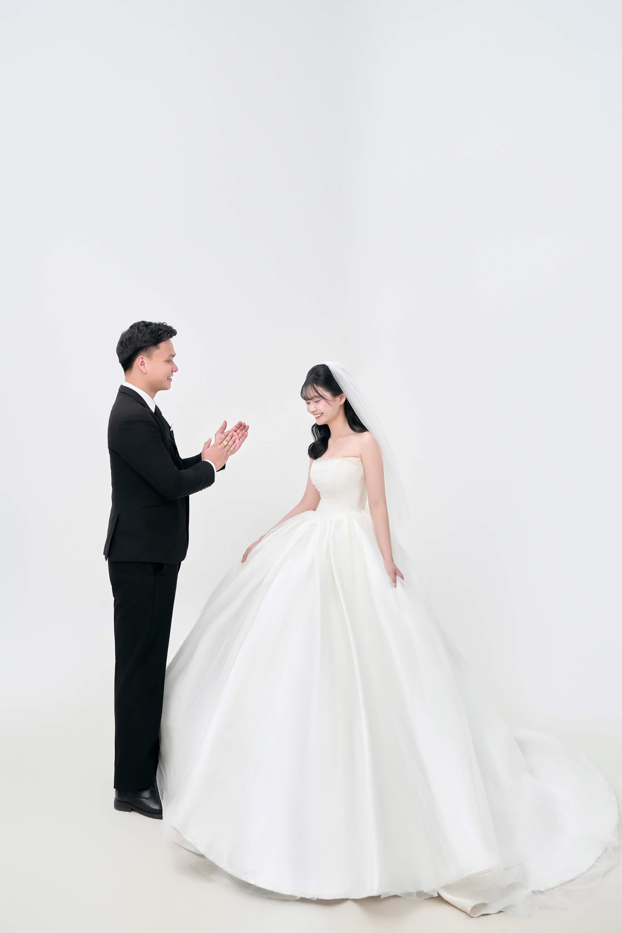 Ảnh cưới chính của Giang Sơn và Thanh Hằng