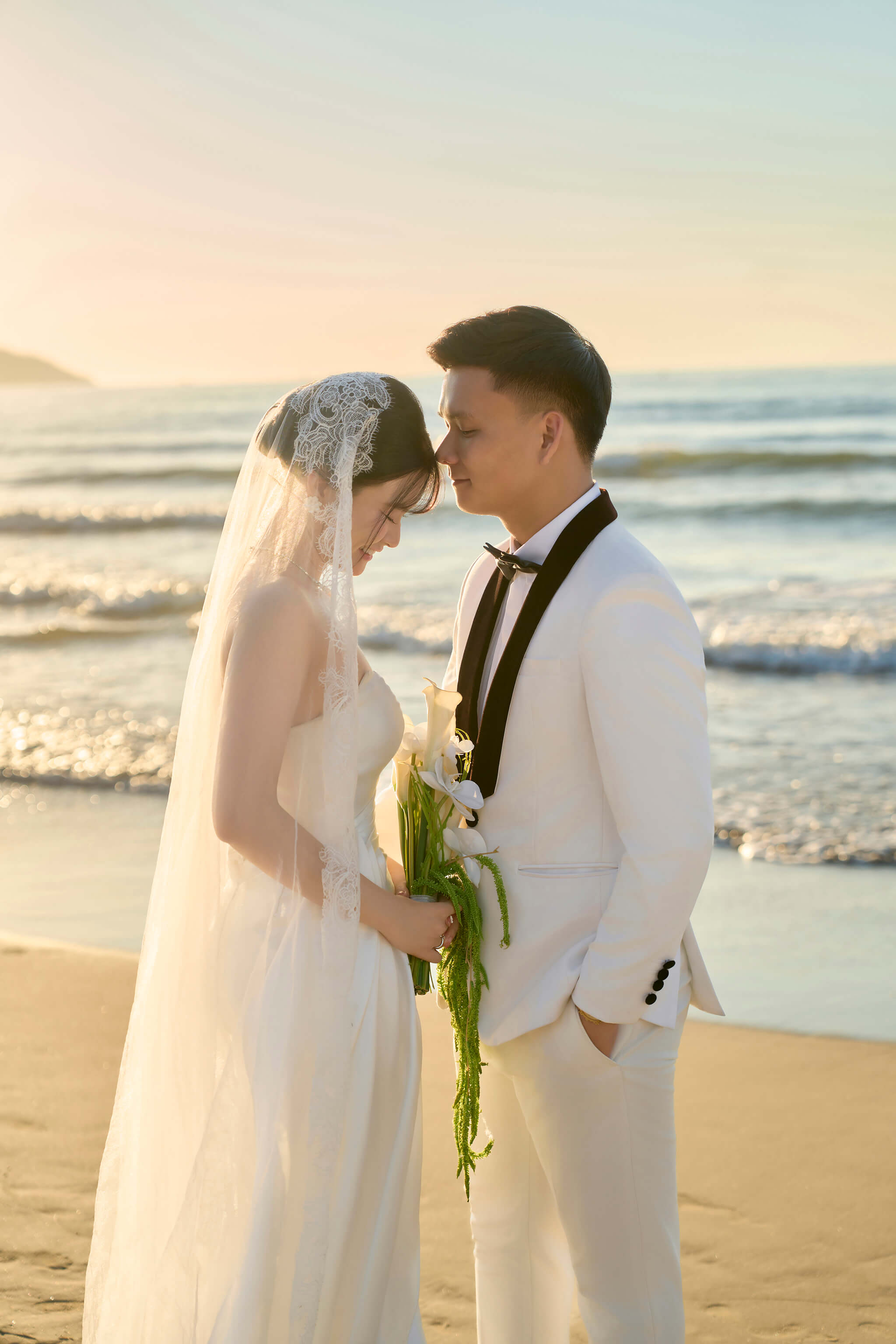 Giang Sơn và Thanh Hằng với nụ cười rạng rỡ
